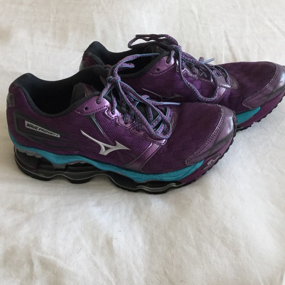 mizuno wave prophecy 2 online
